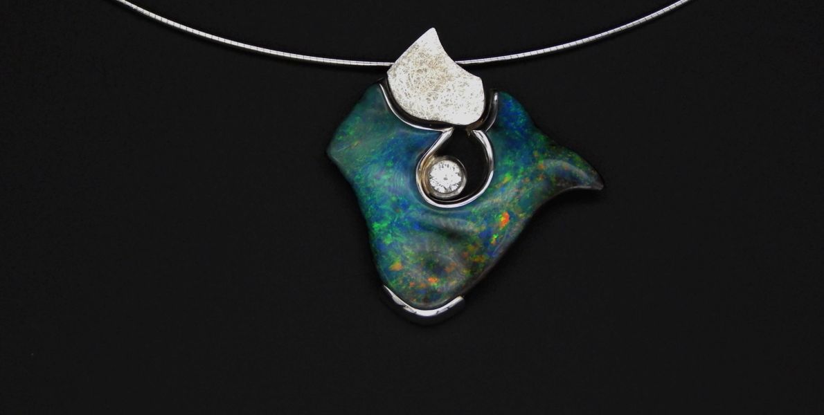 Halsschmuck von PFEIFFER Schmuck Stein Design